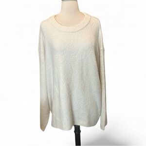 Universal Thread Cream Sweater